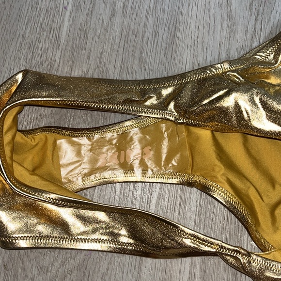 NWT SKIMS Signature Swim Cut Out Gold Metallic Monokini Swimsuit 3X - Picture 10 of 13